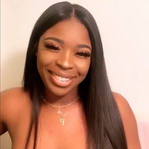 Meet your Posher, Ariel